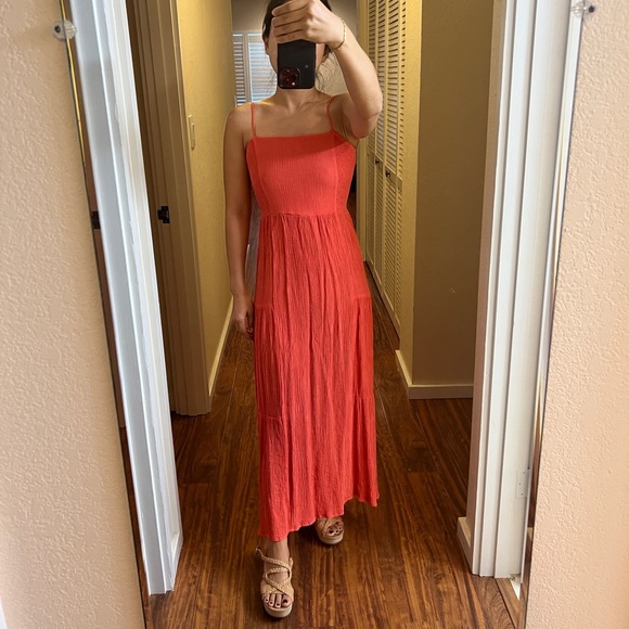 Lush Dresses & Skirts - Lush smocked maxi dress Size S